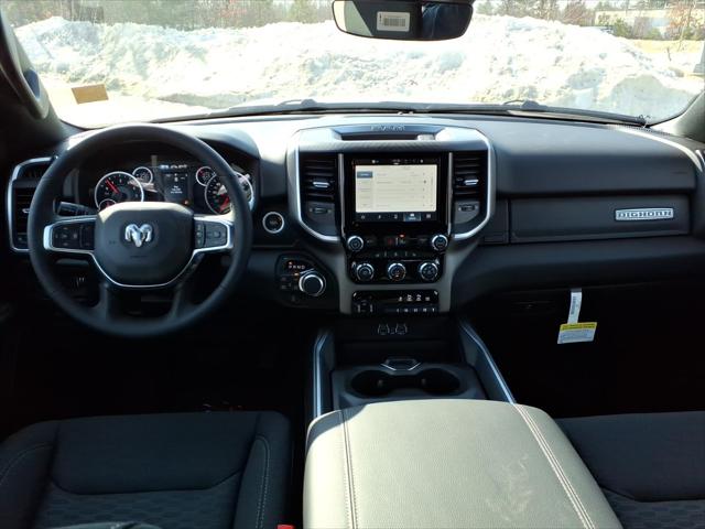 2026 Ram 1500 Big Horn Crew Cab 4x4 6'4" Box