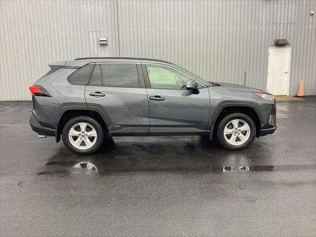 2021 Toyota RAV4 Hybrid XLE