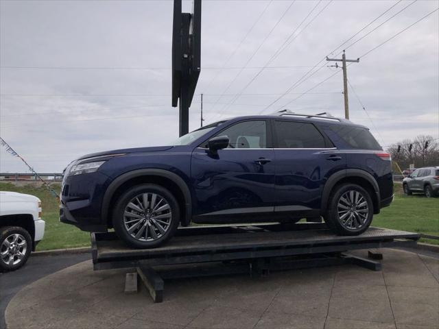 2024 Nissan Pathfinder SL 4WD