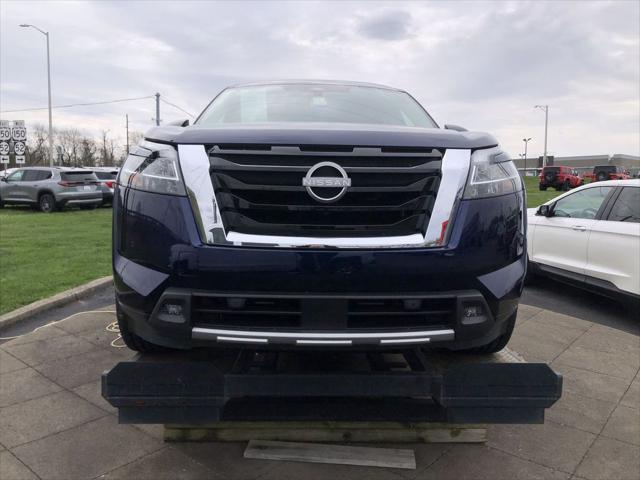 2024 Nissan Pathfinder SL 4WD