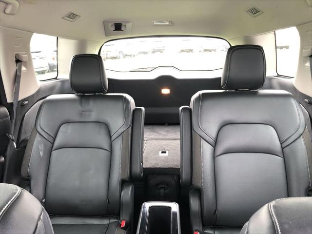 2024 Nissan Pathfinder SL 4WD