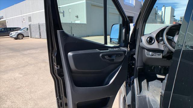 2025 Mercedes-Benz Sprinter 2500 Standard Roof 4-Cyl Diesel HO