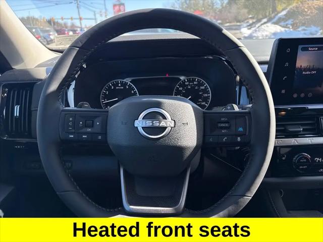 2026 Nissan Pathfinder SV