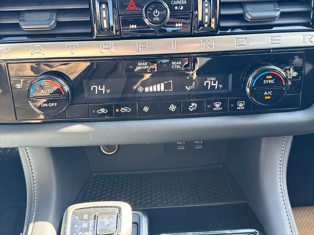 2026 Nissan Pathfinder SV