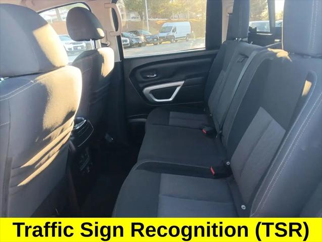 2021 Nissan Titan Crew Cab SV 4x2