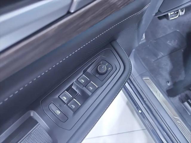 2026 Volkswagen Atlas SEL Premium R-Line