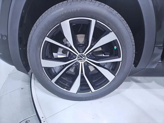 2026 Volkswagen Atlas SEL Premium R-Line