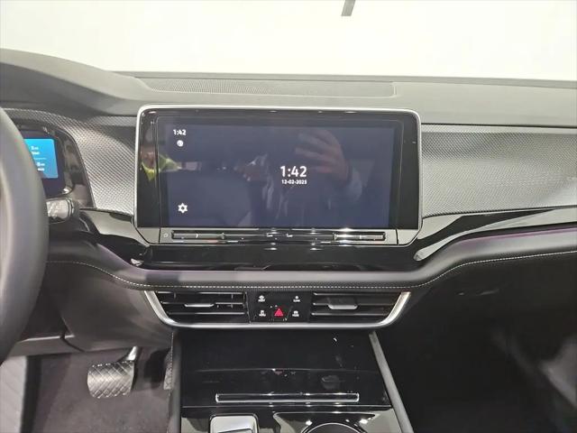 2026 Volkswagen Atlas Cross Sport SEL