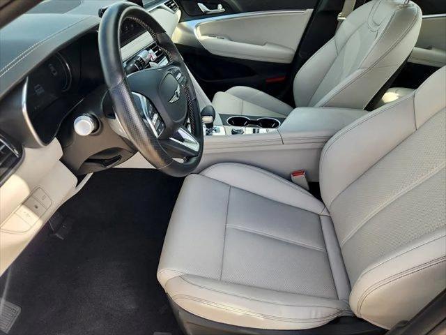 2025 Genesis G70 2.5T RWD