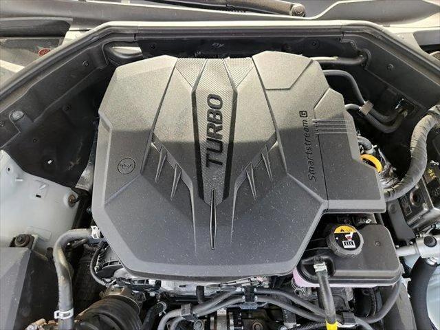 2025 Genesis G70 2.5T RWD
