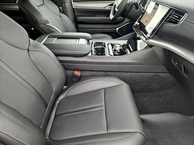 2026 Jeep Grand Wagoneer L 4x2