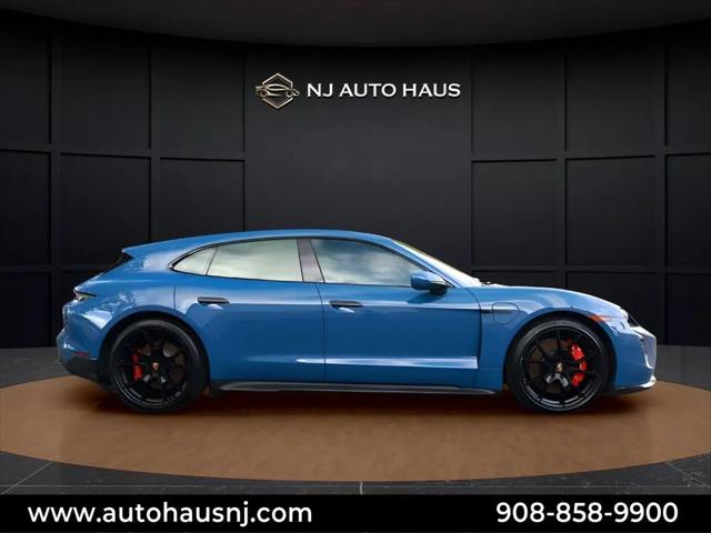 2024 Porsche Taycan Sport Turismo GTS
