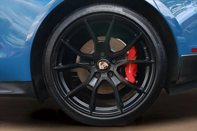 2024 Porsche Taycan Sport Turismo GTS