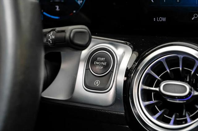 2023 Mercedes-Benz GLB GLB 250