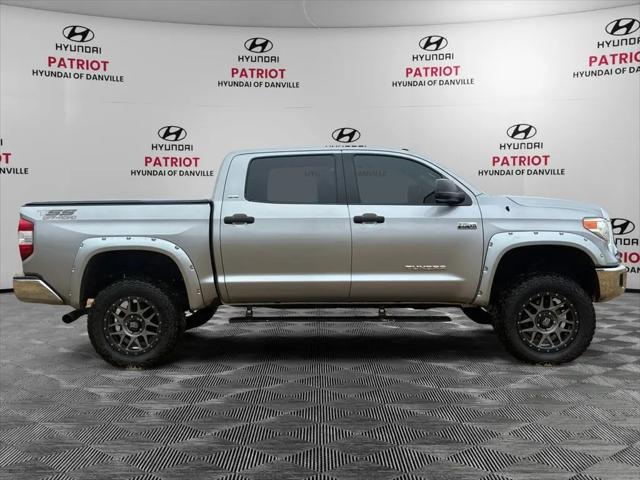 2017 Toyota Tundra SR5 5.7L V8