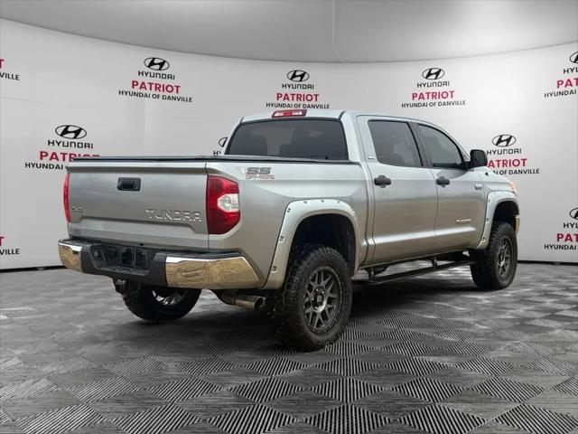 2017 Toyota Tundra SR5 5.7L V8