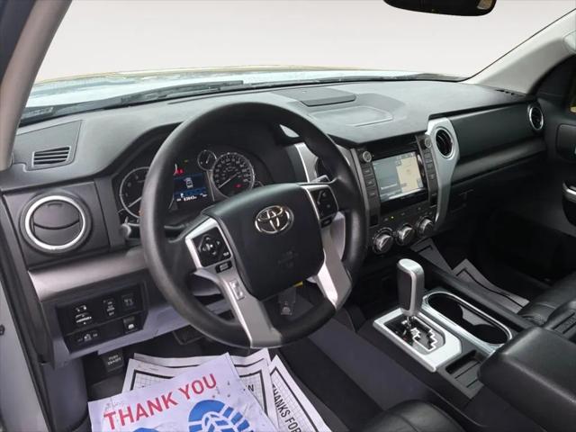2017 Toyota Tundra SR5 5.7L V8