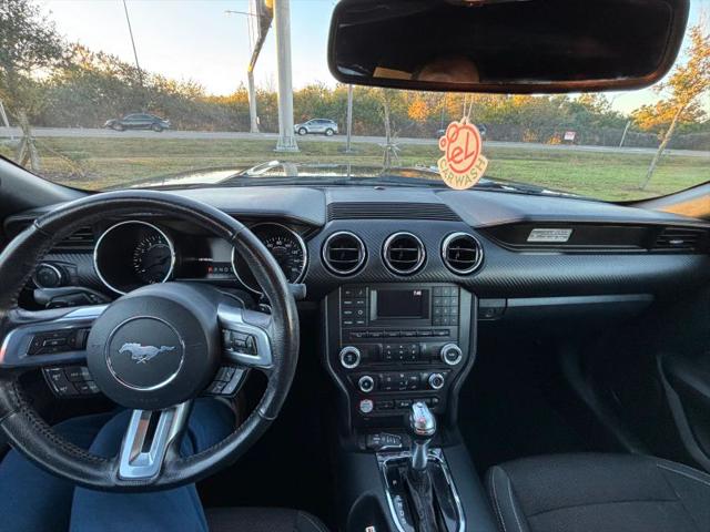 2015 Ford Mustang V6