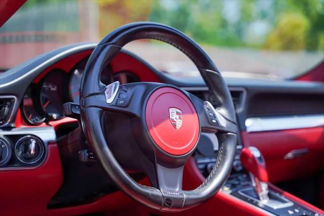2014 Porsche 911 Carrera 4S