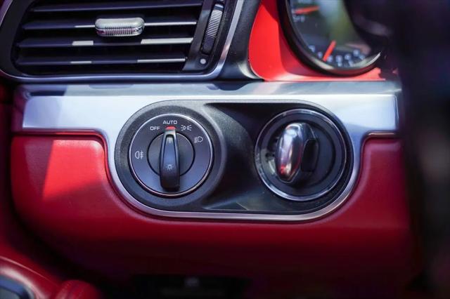 2014 Porsche 911 Carrera 4S
