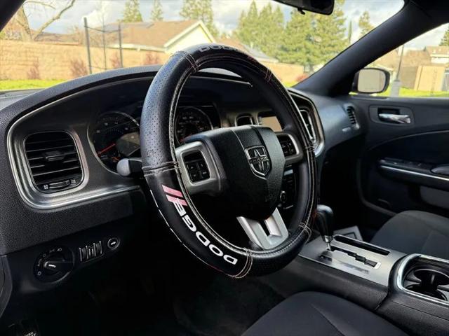 2011 Dodge Charger Base
