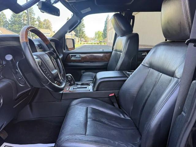 2015 Lincoln Navigator Base