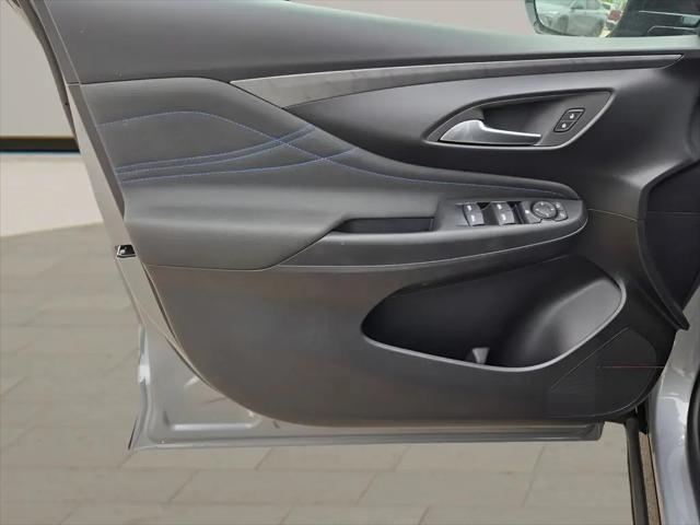 2026 Buick NV Sport Touring FWD