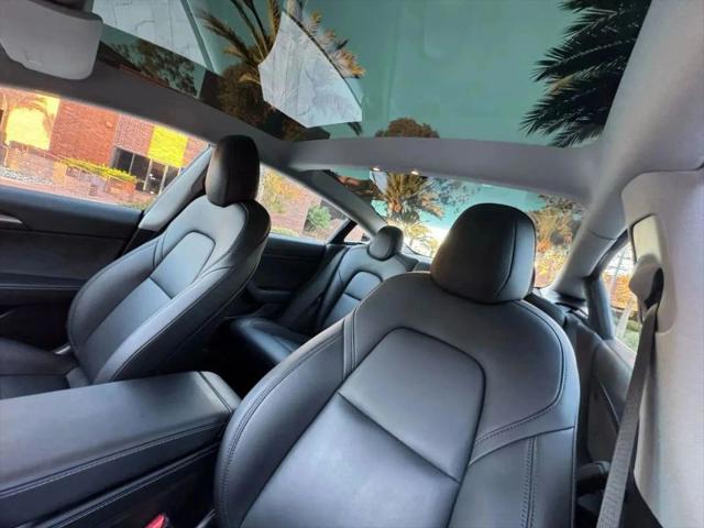 2021 Tesla Model 3 Standard Range Plus Rear-Wheel Drive