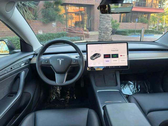 2021 Tesla Model 3 Standard Range Plus Rear-Wheel Drive