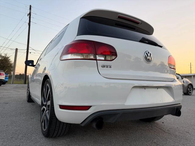 2012 Volkswagen GTI 2-Door Autobahn