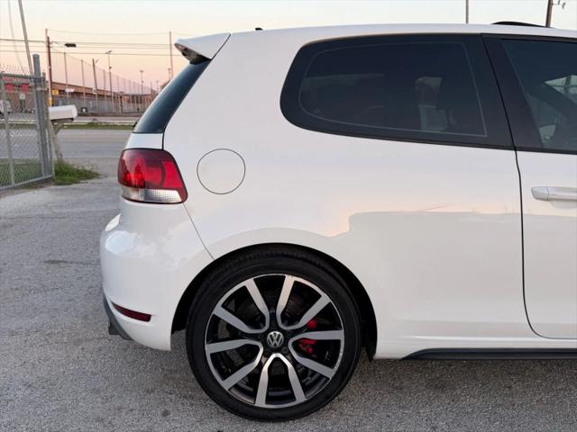 2012 Volkswagen GTI 2-Door Autobahn