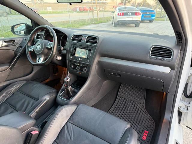 2012 Volkswagen GTI 2-Door Autobahn
