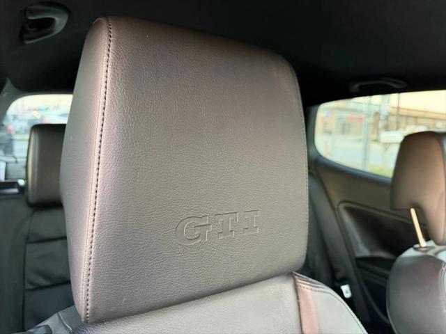 2012 Volkswagen GTI 2-Door Autobahn