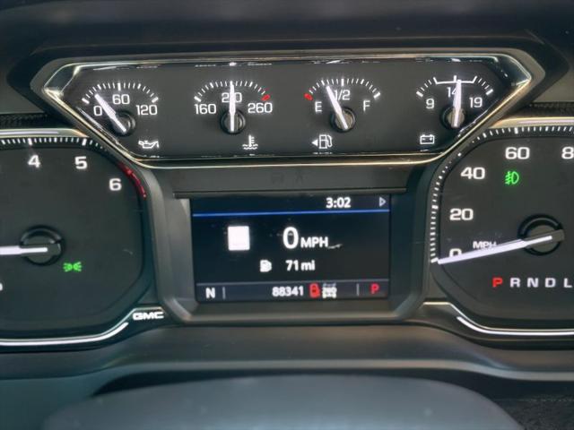 2022 GMC Sierra 1500 Limited 4WD Crew Cab Short Box AT4