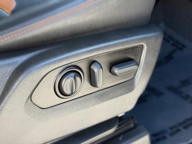 2022 GMC Sierra 1500 Limited 4WD Crew Cab Short Box AT4