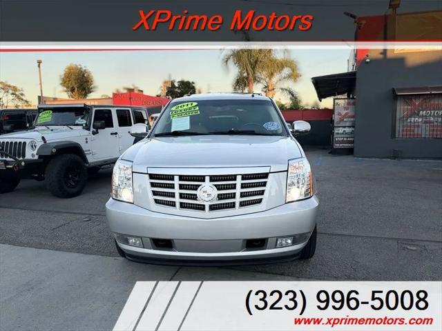 2011 Cadillac Escalade Luxury