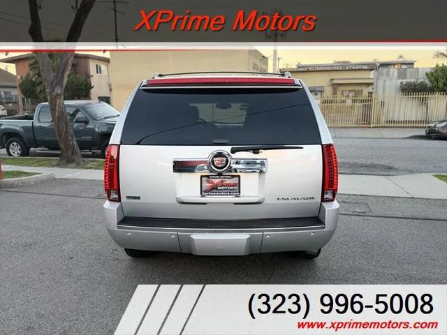2011 Cadillac Escalade Luxury