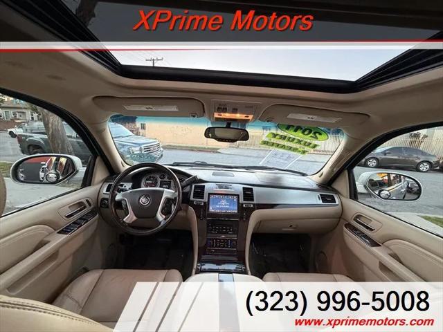 2011 Cadillac Escalade Luxury