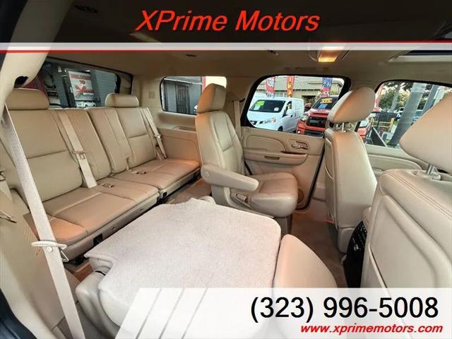 2011 Cadillac Escalade Luxury