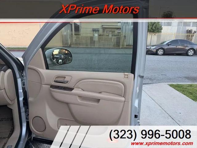 2011 Cadillac Escalade Luxury