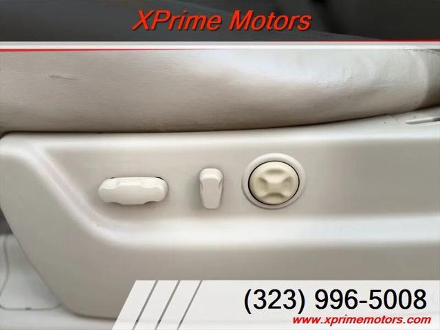 2011 Cadillac Escalade Luxury