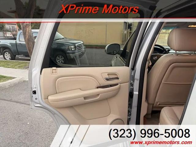 2011 Cadillac Escalade Luxury