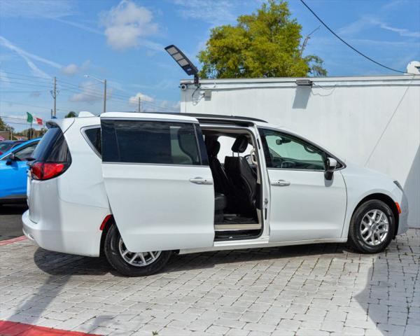2020 Chrysler Voyager LXI
