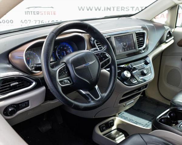 2020 Chrysler Voyager LXI