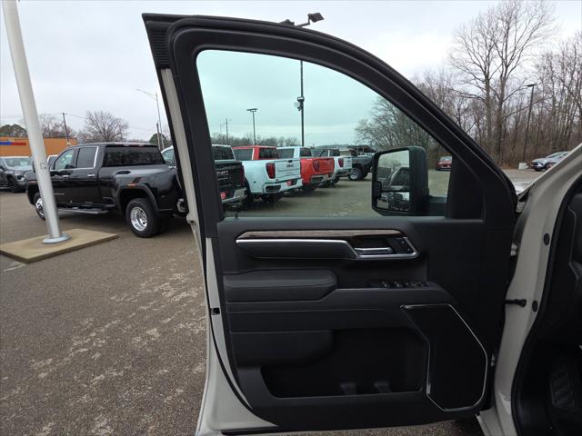 2026 GMC Sierra 3500HD SLE