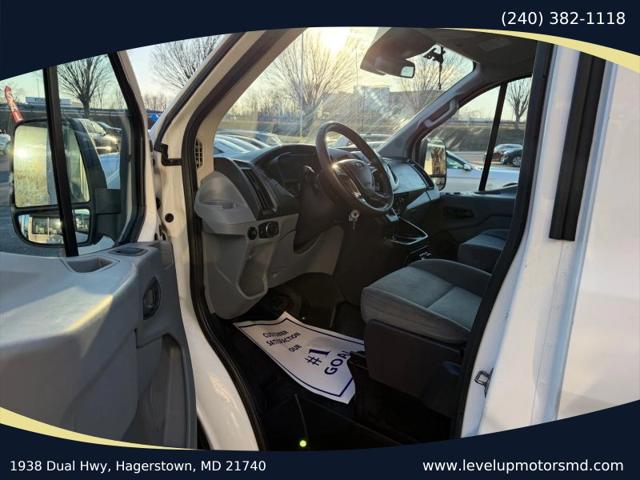 2015 Ford Transit w/Sliding Side Door w/RWB
