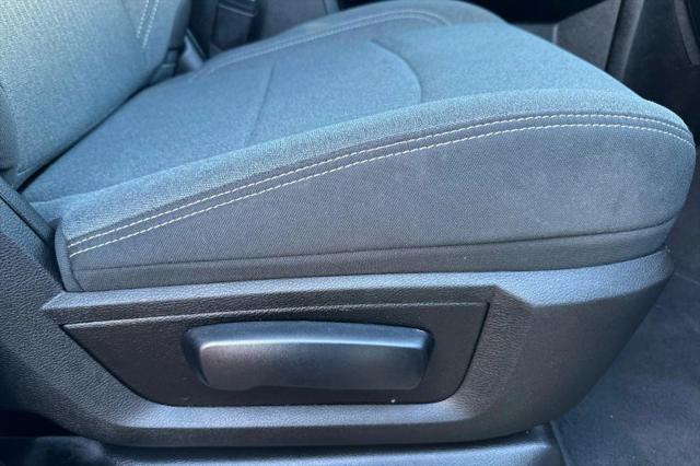 2022 Ram 1500 Classic Warlock Quad Cab 4x4 6'4" Box