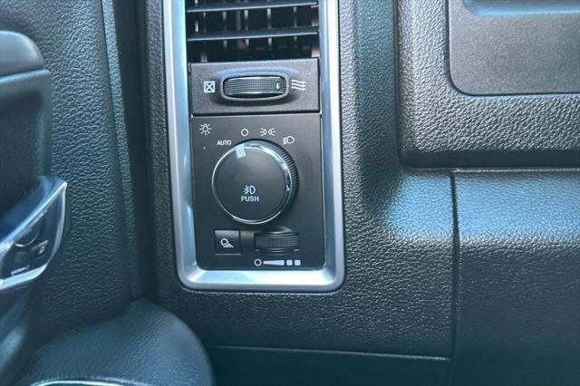 2022 Ram 1500 Classic Warlock Quad Cab 4x4 6'4" Box