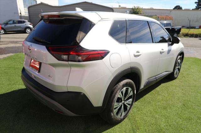 2021 Nissan Rogue SV FWD