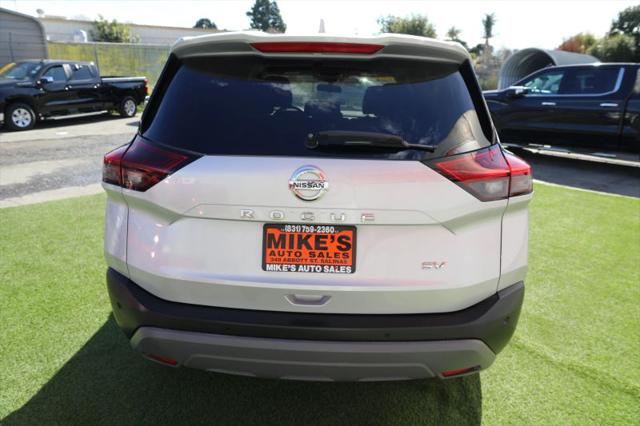 2021 Nissan Rogue SV FWD